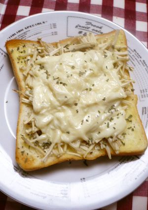 えのきDEチーズ✿トースト♫♬-レシピのメイン写真
