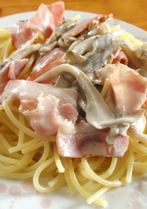 ベーコンときのこの速攻クリームパスタ♪-レシピのメイン写真