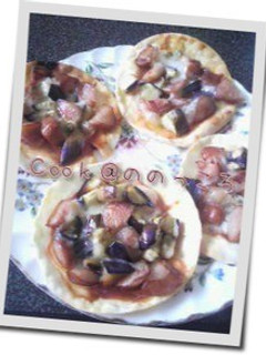 パリっと美味!餃子の皮でピザ風♪#-レシピのメイン写真