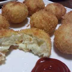 รูปของ ＊コロコロＷチーズコロッケ＊