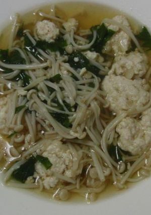 鶏団子とエノキのスープ-レシピのメイン写真