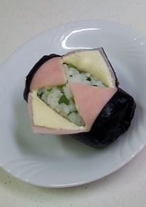 ハムチーズおにぎり-レシピのメイン写真