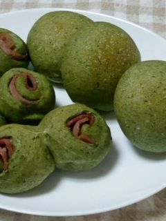 ♪ほうれん草のくるくるハムロールパン-レシピのメイン写真