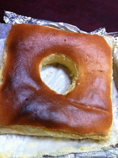 新聞紙の型で四角いしっとりシフォンケーキ-レシピのメイン写真