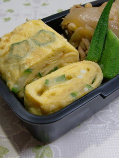 お弁当に!ゆでオクラde卵焼き-レシピのメイン写真