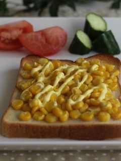 簡単朝ご飯!コーンマヨネーズトースト-レシピのメイン写真