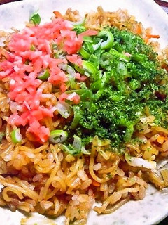 特製ソースが香る!本場神戸風のそばめし-レシピのメイン写真