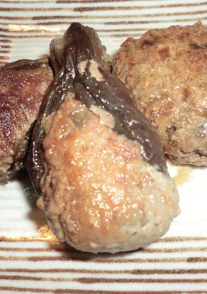 なすの肉詰め煮込みハンバーグ-レシピのメイン写真