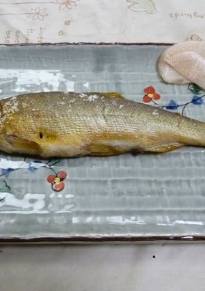 圧力鍋で骨まで柔らかい☆鮎の塩焼き-レシピのメイン写真