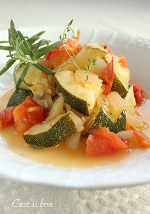 ズッキーニとトマトのラタトュイユ-レシピのメイン写真