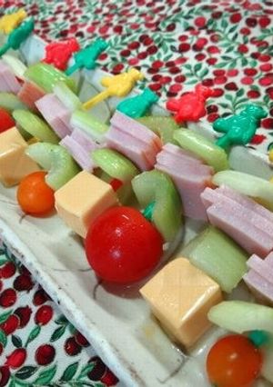 ハム＆セロリのピンチョス・トマトチーズで-レシピのメイン写真
