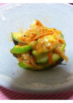 キムチとキュウリの和え物-レシピのメイン写真