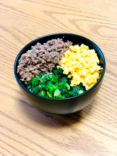 牛そぼろで☆三色丼-レシピのメイン写真
