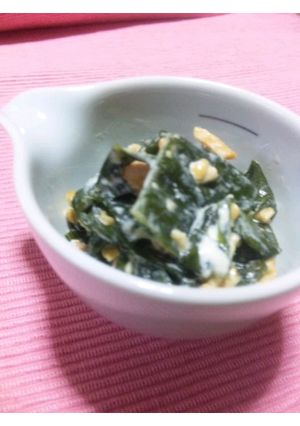 わかめと柿の種の味噌マヨ和え-レシピのメイン写真