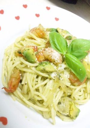 えび＆アボカドのﾊﾞｼﾞﾙｿｰｽﾊﾟｽﾀ-レシピのメイン写真