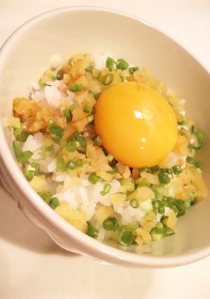 たまごかけたくあんご飯-レシピのメイン写真