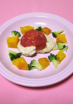 1歳☆豆腐ハンバーグカラフル野菜添え-レシピのメイン写真