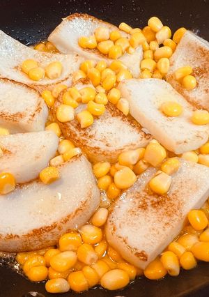 お正月の残った高級蒲鉾でバターコーン蒲鉾-レシピのメイン写真