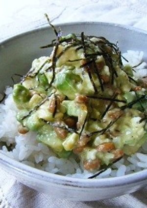 アボカド納豆丼-レシピのメイン写真