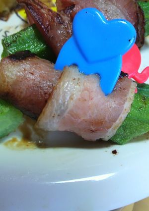 お弁当におくらのベーコン巻き-レシピのメイン写真
