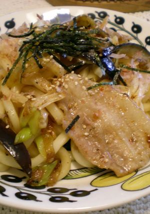 生七味唐辛子が美味しい♪焼きうどん☆-レシピのメイン写真