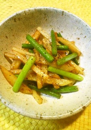 ✿ニンニクの芽とじゃが芋のバター醤油✿-レシピのメイン写真