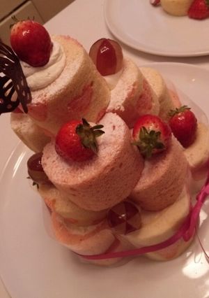ロールケーキでタワー☆-レシピのメイン写真