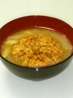 納豆を味噌汁に入れるだけ〜♪-レシピのメイン写真