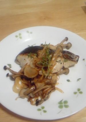 鰆としめじの香草蒸し焼き＊-レシピのメイン写真