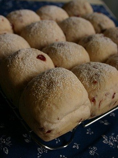 ヨーグルトちぎりパン♪クランベリー入り-レシピのメイン写真