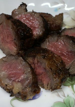いつものｽﾃｰｷが 変身！-レシピのメイン写真