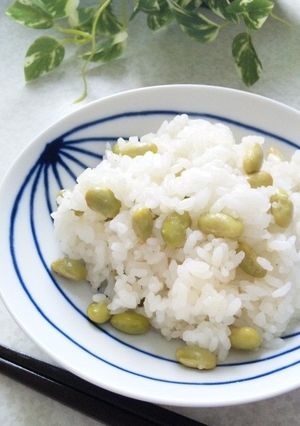青大豆で*ほっくりお豆ごはん-レシピのメイン写真