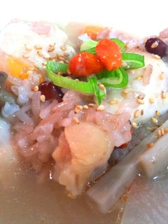 土鍋で簡単♪手羽元でサムゲタン風スープ-レシピのメイン写真