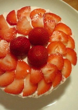 苺のケーキ-レシピのメイン写真
