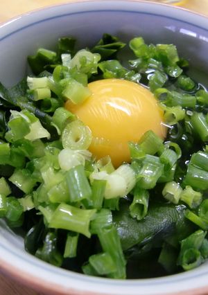 * 山盛りわかめの卵ご飯*-レシピのメイン写真