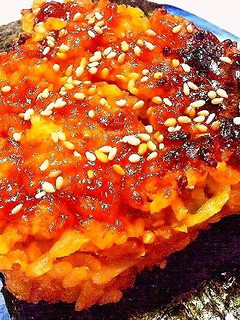 石焼ビビンバ風!韓国風の焼きおにぎり-レシピのメイン写真