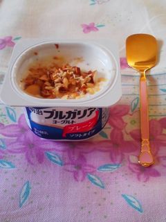 塩アーモンドヨーグルト-レシピのメイン写真