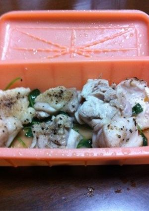鶏肉のハーブ蒸し-レシピのメイン写真