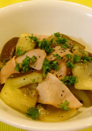 レンジで♪茄子とロースハムのソテー。-レシピのメイン写真
