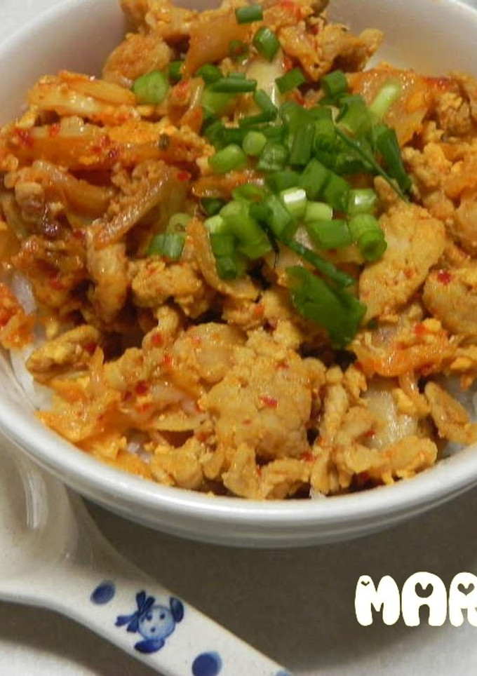 スタミナ満点☆　簡単豚キムチ丼-レシピのメイン写真