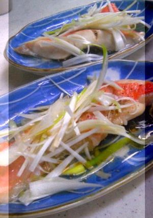 白身魚の酒蒸し 灼熱の胡麻油で-レシピのメイン写真