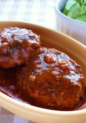 トマト缶で煮込みハンバーグ-レシピのメイン写真
