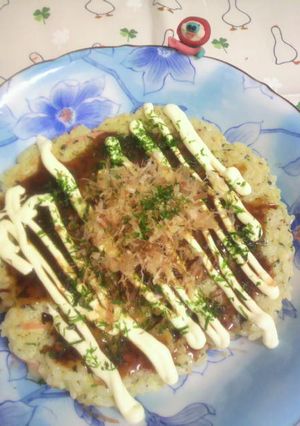 簡単ズボラ飯☆ご飯と卵でお好み焼き-レシピのメイン写真