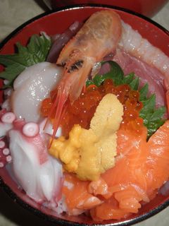 海鮮丼の盛り方☆☆-レシピのメイン写真