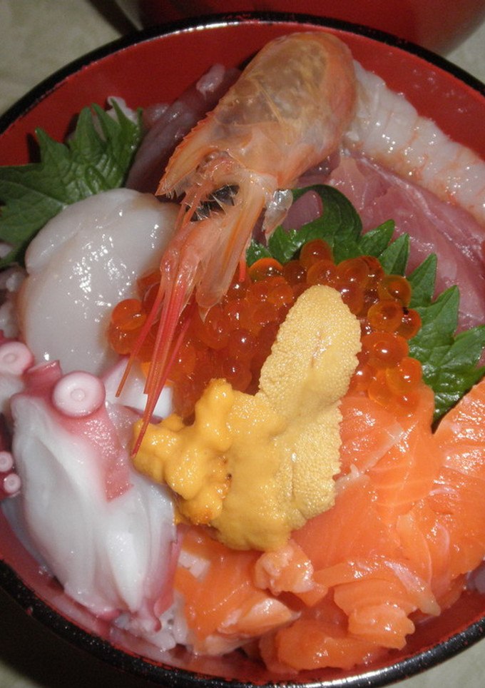 海鮮丼の盛り方☆☆-レシピのメイン写真