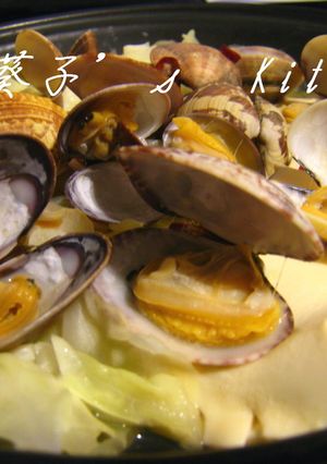 タジン鍋でアサリ酒蒸しをアレコレ愉しむ♫-レシピのメイン写真