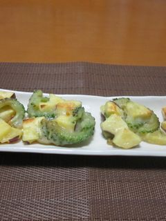 簡単♪ゴーヤとさつまいものフライパン焼き-レシピのメイン写真