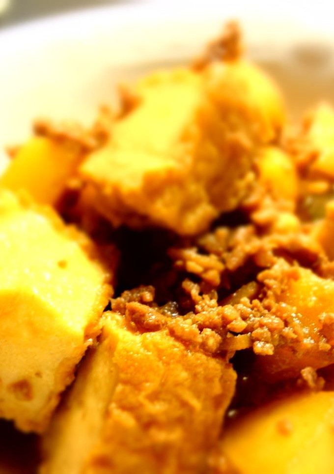 ジャガイモと厚揚げと牛肉のそぼろ煮-レシピのメイン写真