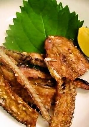 レンジで！！秋刀魚や鯵の骨せんべい♪-レシピのメイン写真