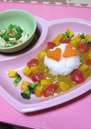市販のルーで♪1歳カラフル野菜カレー-レシピのメイン写真